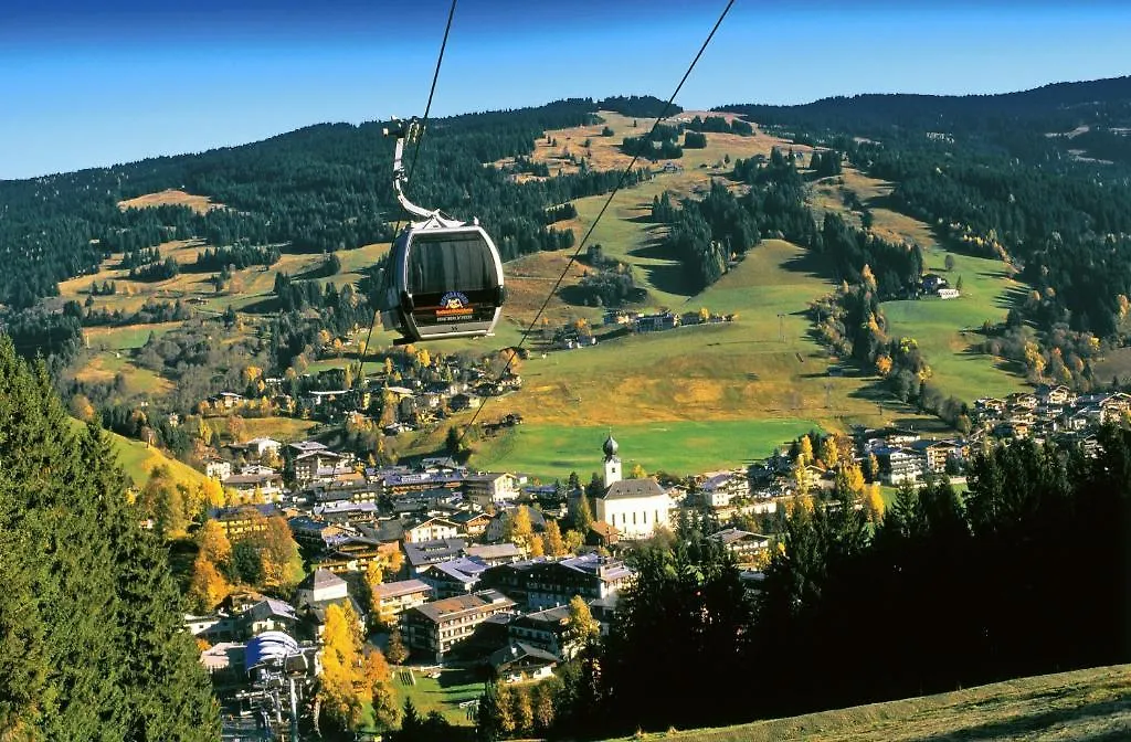 Pension Schipflinger Saalbach-Hinterglemm 3*,
