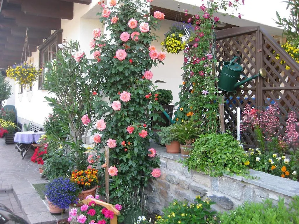 Bed & Breakfast Pension Schipflinger Saalbach-Hinterglemm